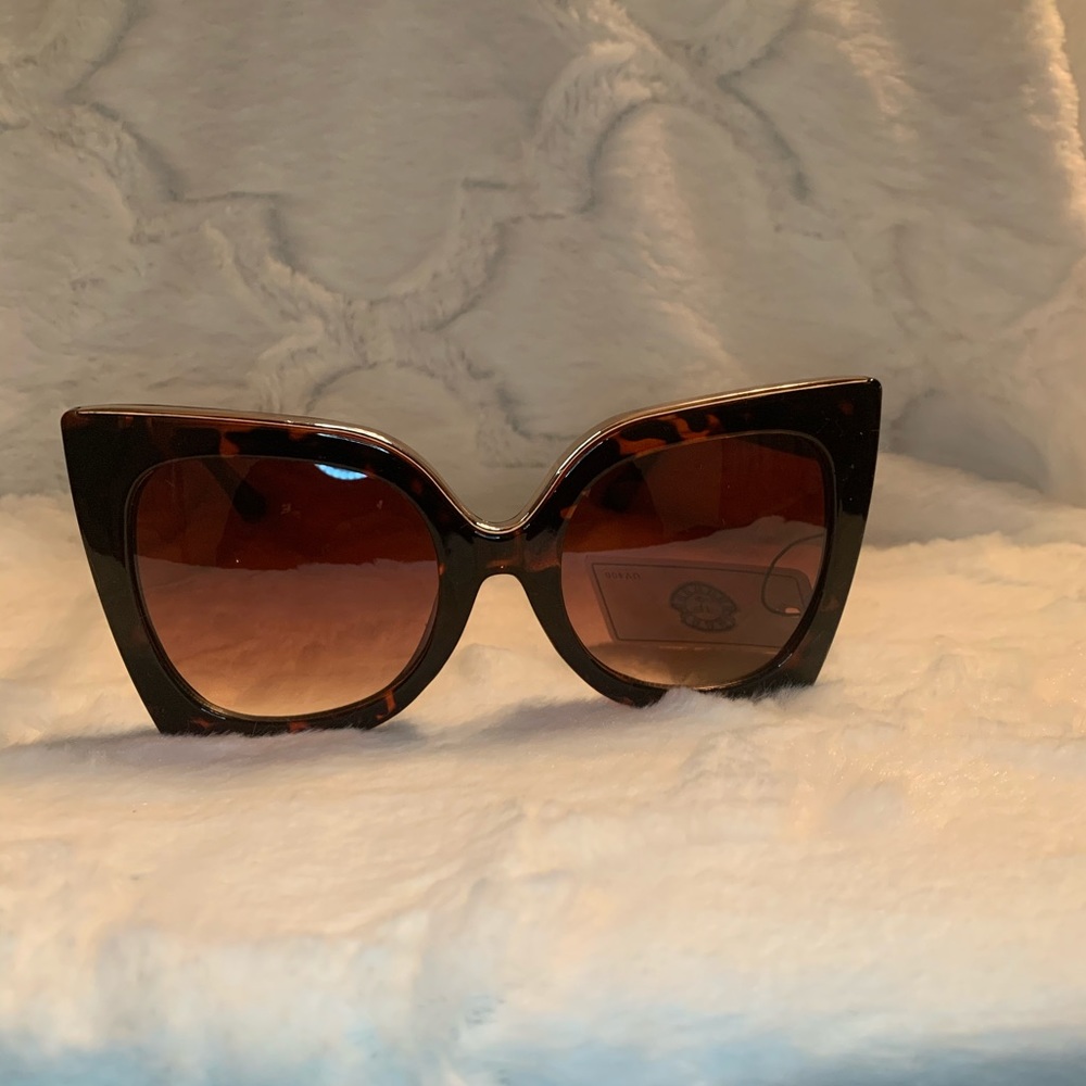 Ladies shades